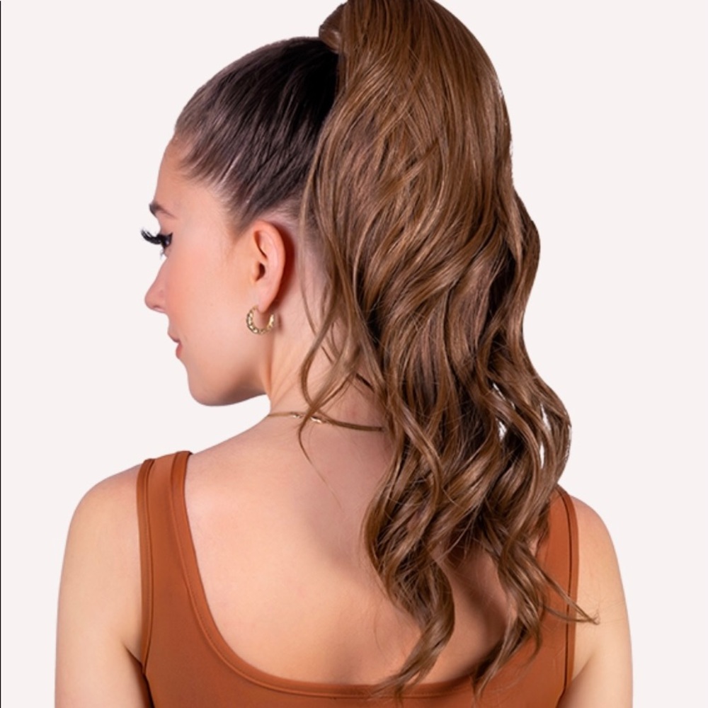 INH Hair Jordynn - Ash Brown